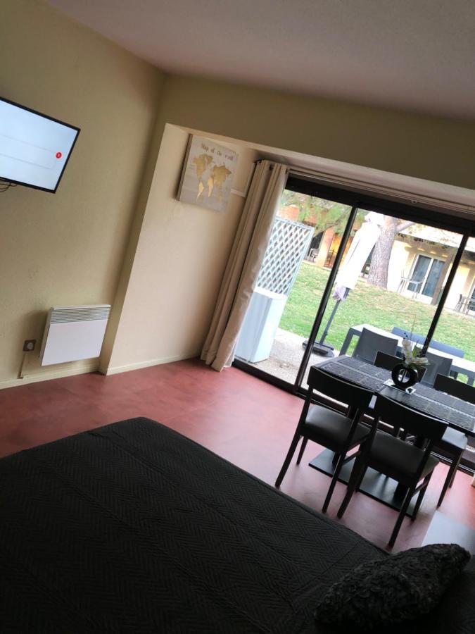 Appartement Les Hameaux Arles Extérieur photo