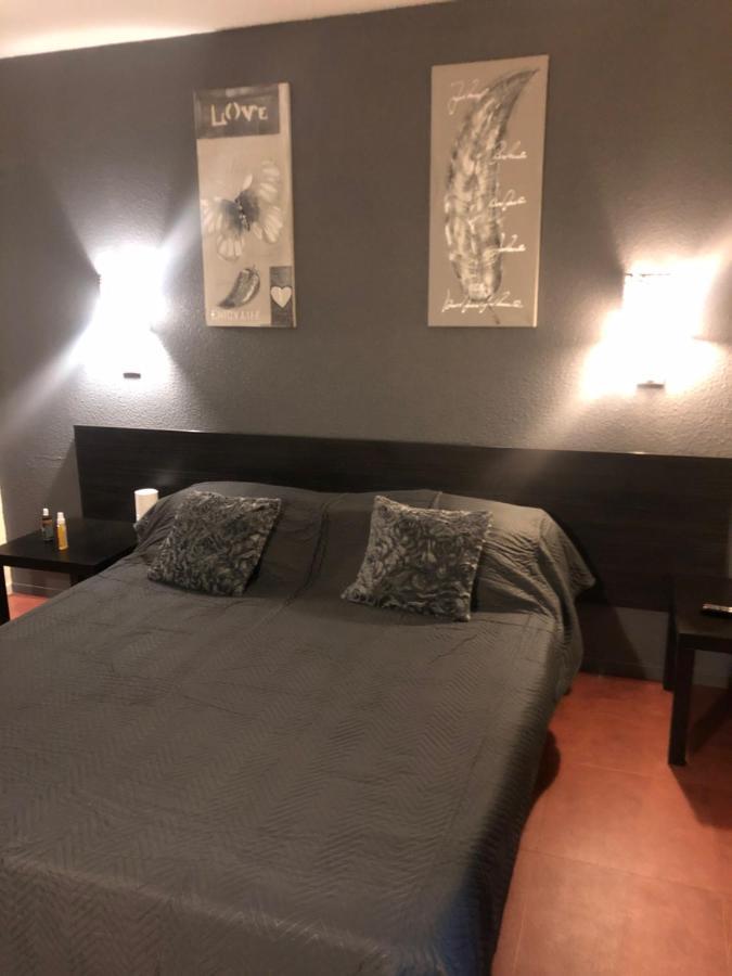 Appartement Les Hameaux Arles Extérieur photo